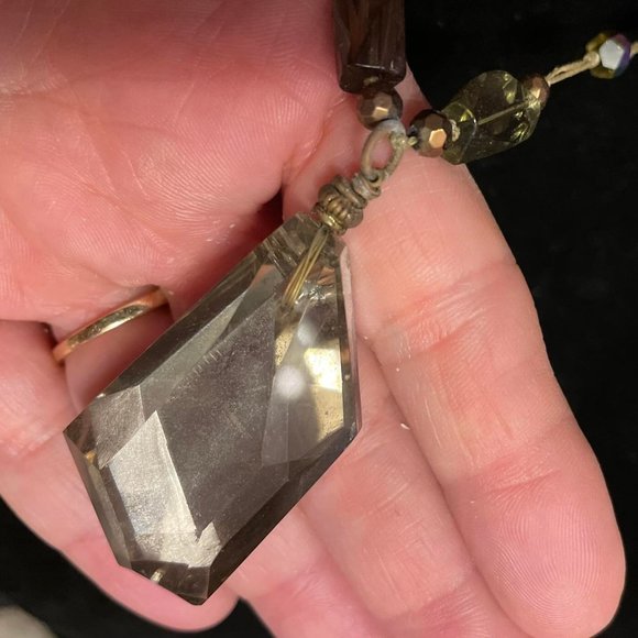 Lia Sophia Large Stone Pendent with Necklace - Picture 2 of 2